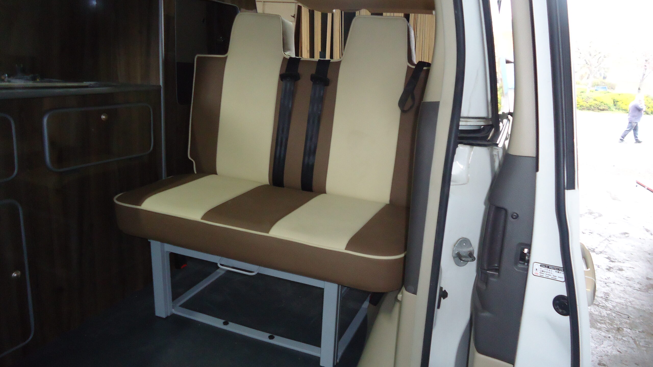 Alphard Bed Seats